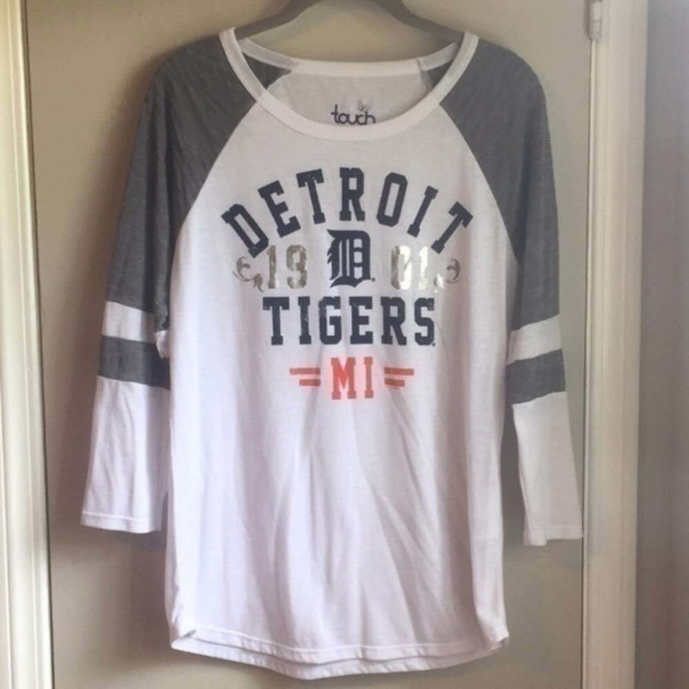 Touch by Alyssa Milano White and Blue Detroit Tigers Tee